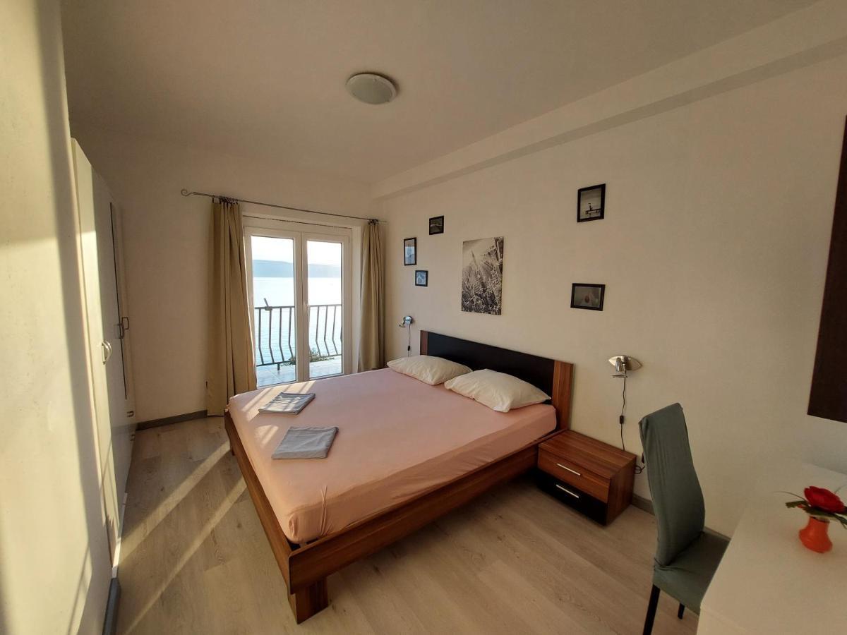 Apartment Denis Senj  Εξωτερικό φωτογραφία